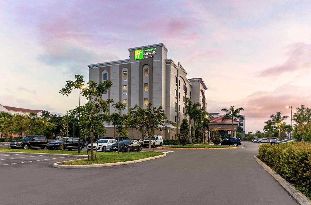 Holiday Inn Express & Suites - Miramar By Ihg Luaran gambar