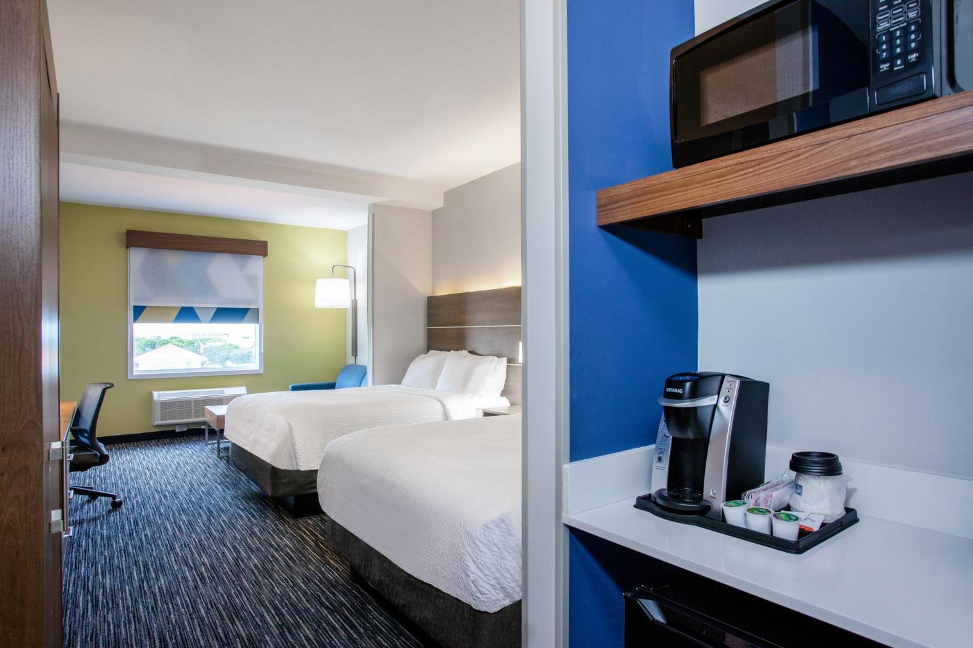 Holiday Inn Express & Suites - Miramar By Ihg Luaran gambar