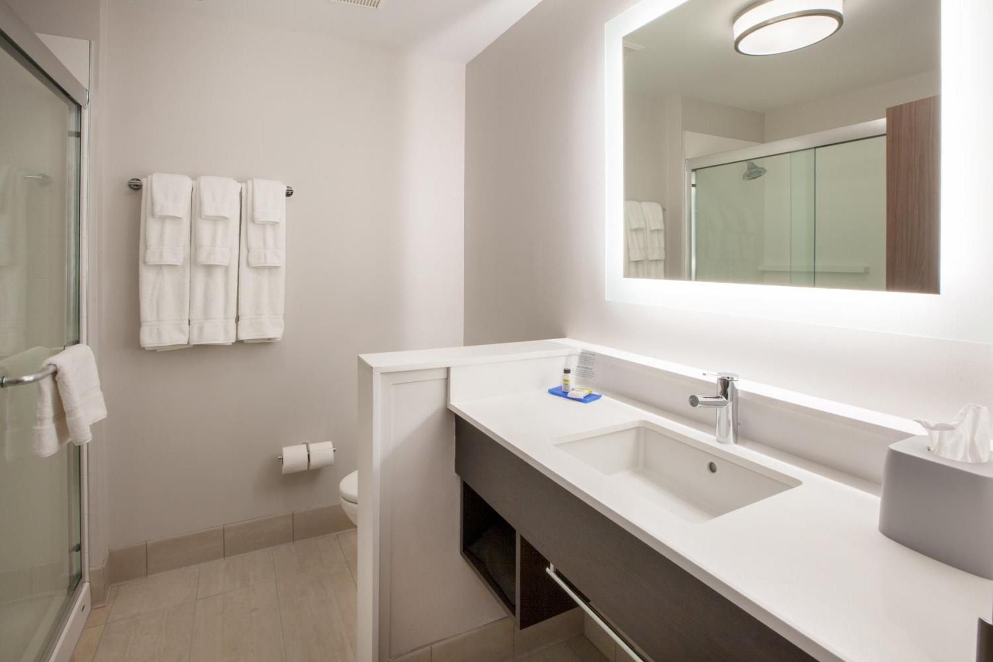 Holiday Inn Express & Suites - Miramar By Ihg Luaran gambar