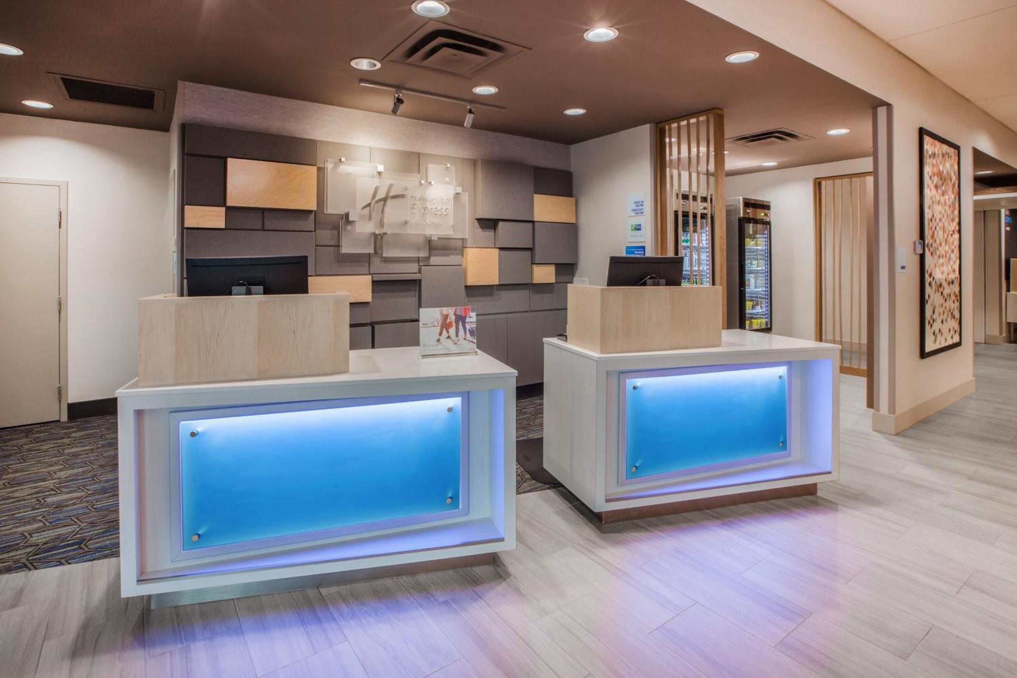 Holiday Inn Express & Suites - Miramar By Ihg Luaran gambar